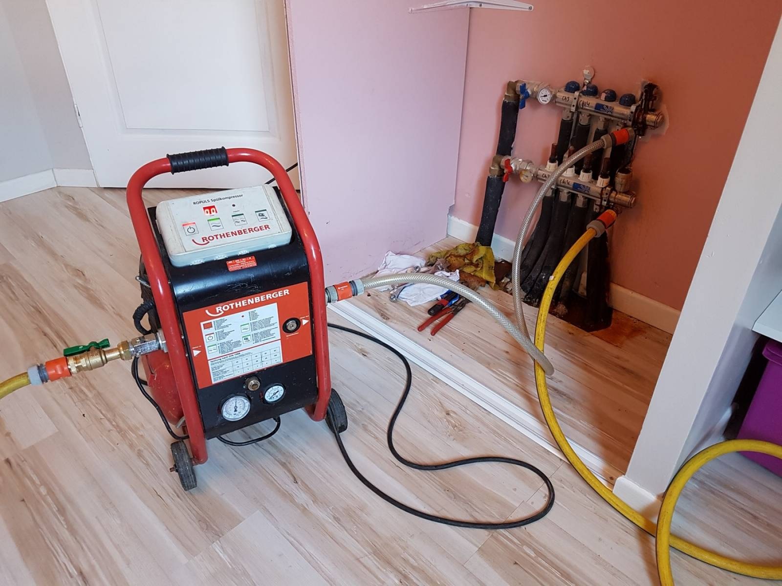 Kartal Kordonboyu Vaillant Hermetik Şofben Petek Temizliği